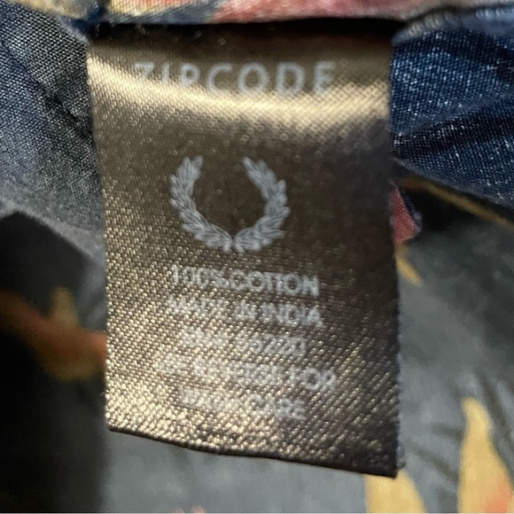 Zip Code Navy Blue Men’s  Hawaian Button Up Shirt - Picture 9 of 9